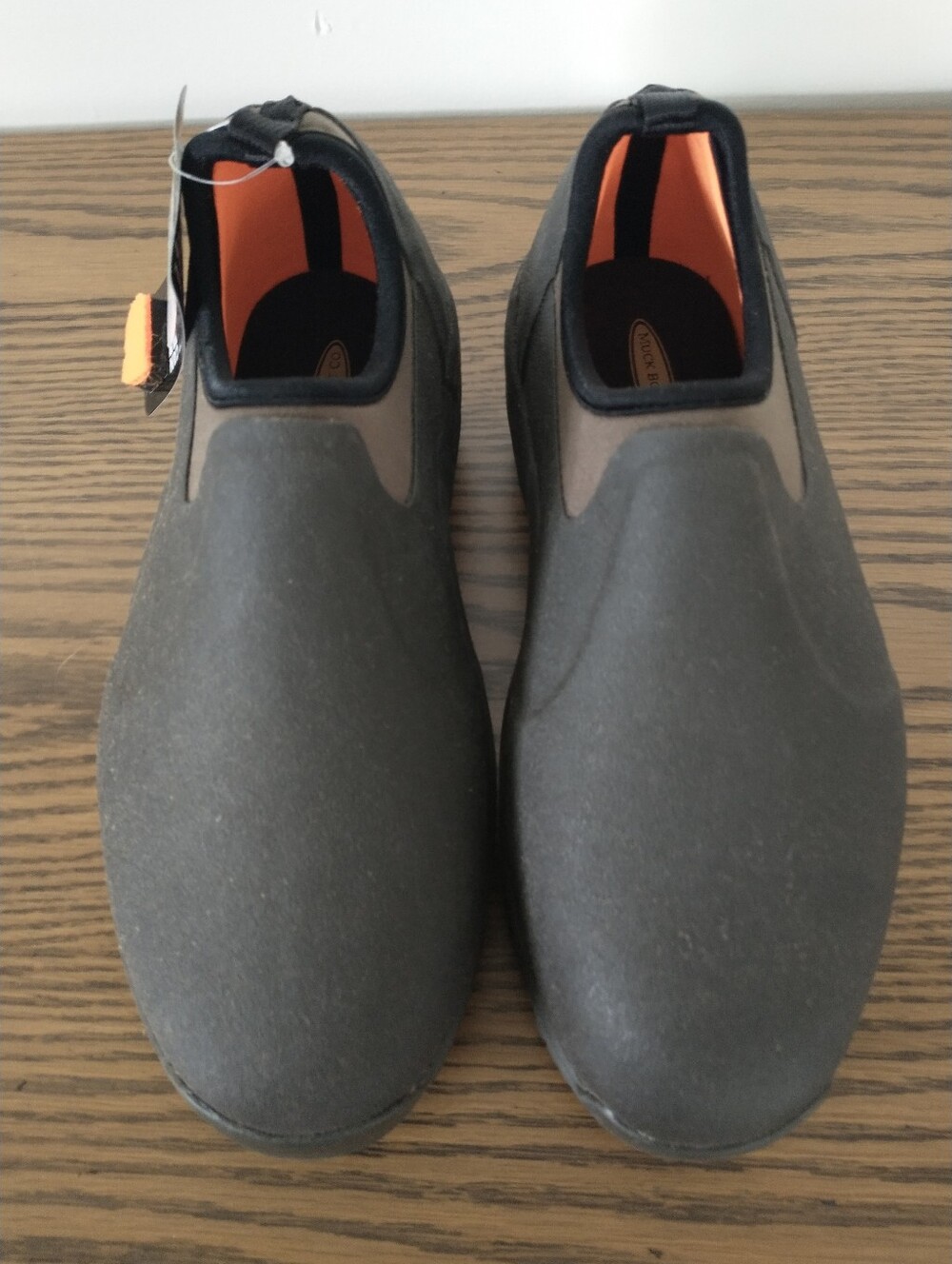 Muck Boot Slip-On SUV Hiker Shoe Size Mens 7/6.5 Women's 8/8.5 - Picture 2 of 12